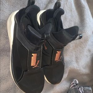 Women’s Puma sneakers